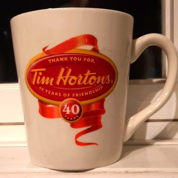 Tim Hortons Thank you for 40 years of friendship 1964 - 2004 Coffee/tea Mug - Picture 1 of 5